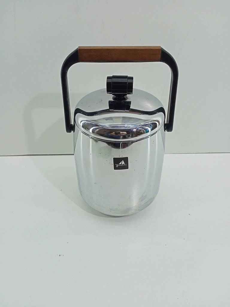 HV10800 CUBITERA VINTAGE JAPONESA