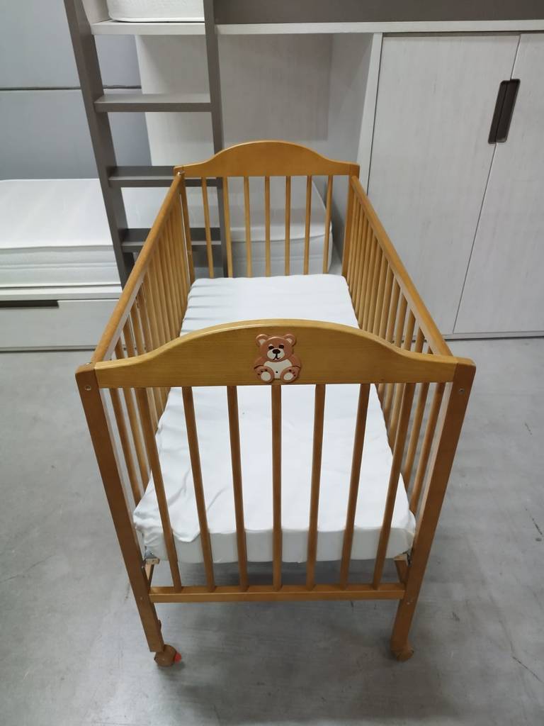 HV10808 CUNA Y COLCHÓN DE BEBÉ - Imagen 5