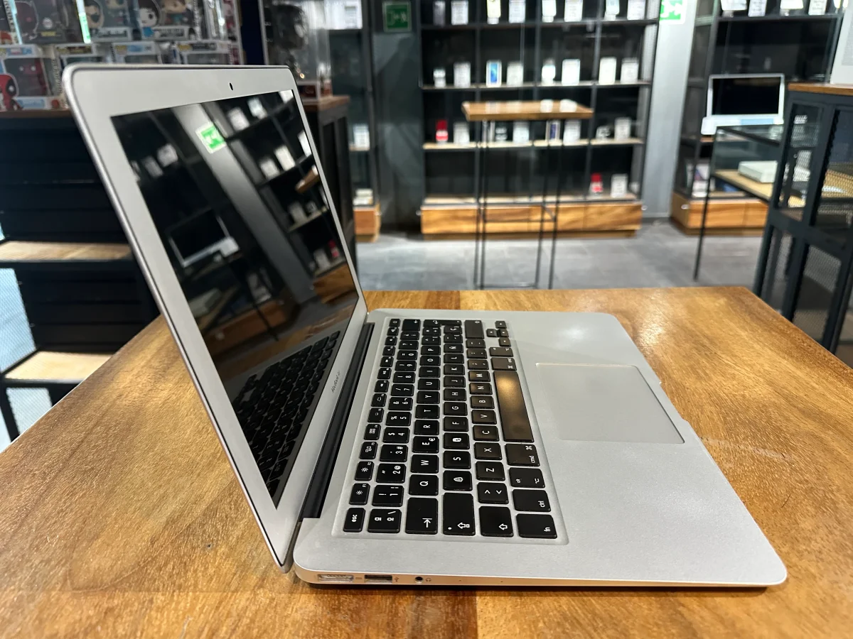 MacBook Air 13" 2017 128GB (Producto Unico) - Imagen 5