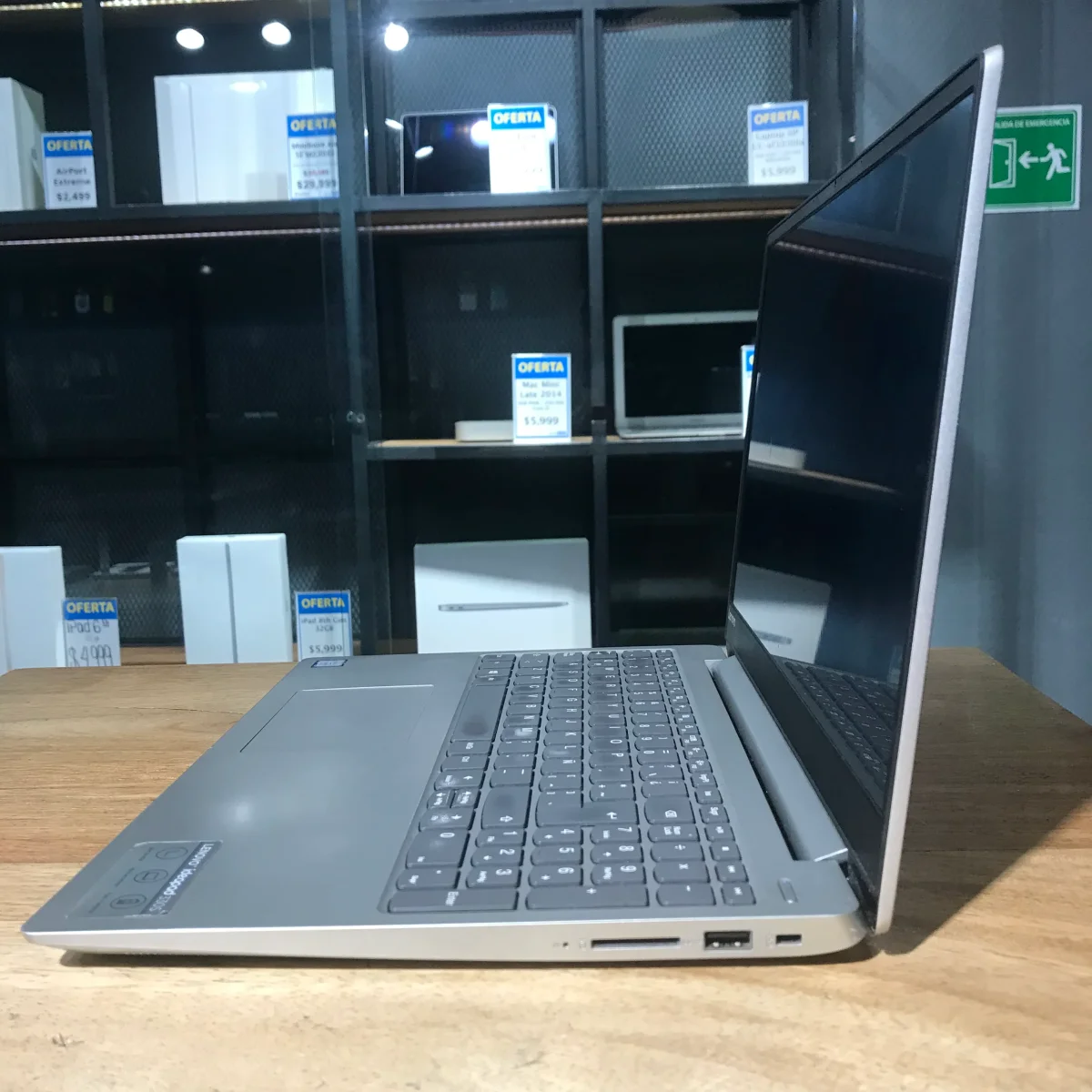 Laptop Lenovo Ideapad 330S-15IKB (Producto Unico) - Imagen 4